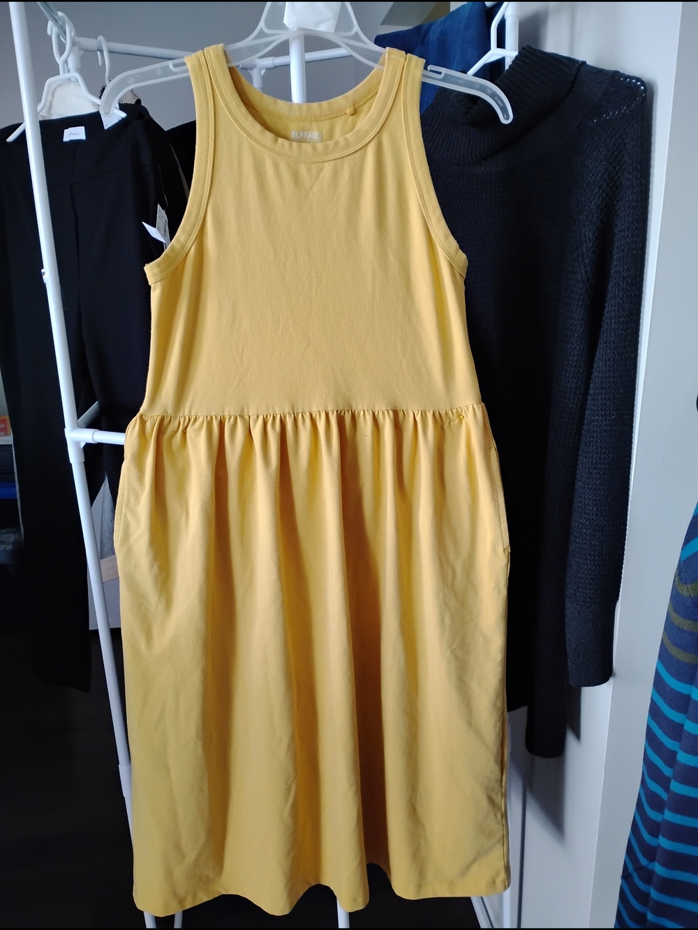 Buffalo David Bitton Girls Yellow Sleeveless Gathered 2 Pockets  T Shirt Dress